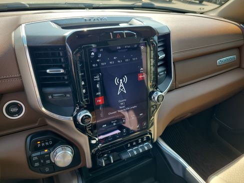 Used 2021 RAM 1500 Laramie image 28