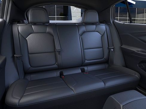 New 2026 Buick Envista Sport Touring FWD image 17
