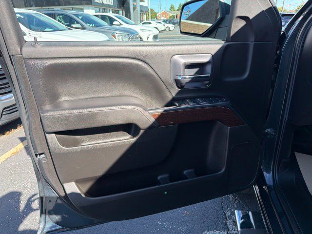 Certified 2018 GMC Sierra 1500 SLE w/ SLE Value Package AWD/4WD image 11