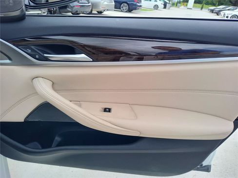 Certified 2023 BMW 530e w/ M Sport Package RWD image 22