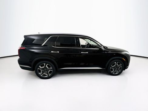 Used 2023 Hyundai Palisade SEL w/ Premium Package AWD/4WD image 4