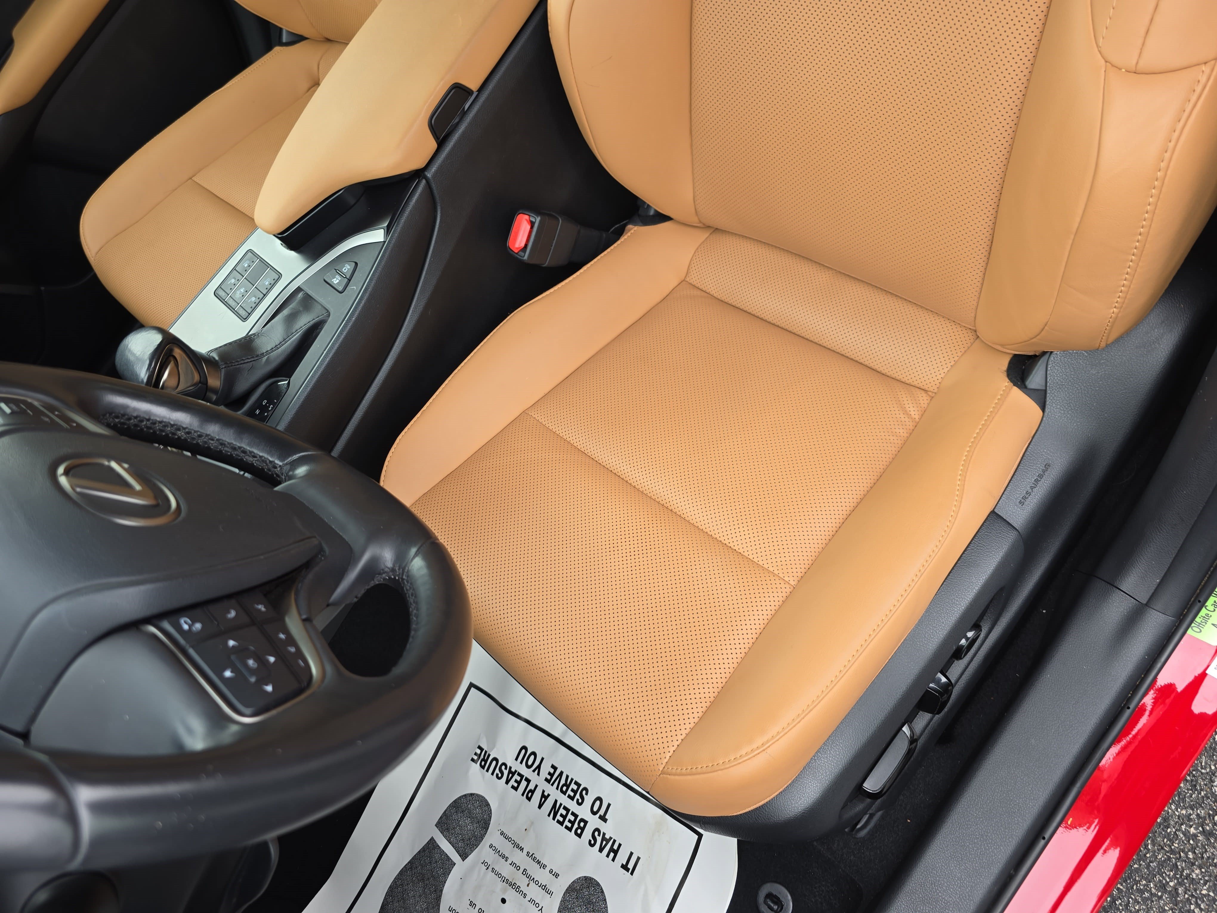 Used 2023 Lexus UX 250h FWD w/ Accessory Package (Z2) image 15