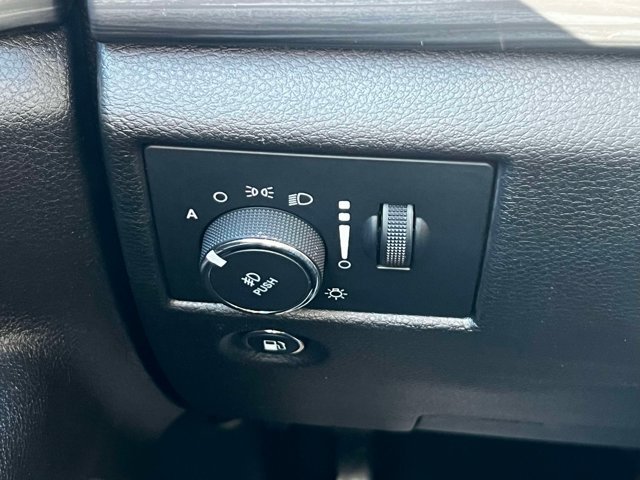 Used 2021 Jeep Grand Cherokee Laredo X AWD/4WD image 21