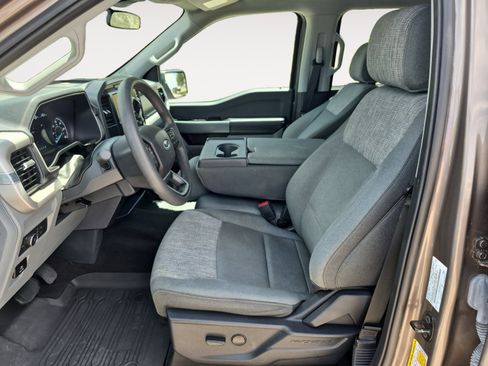 Used 2023 Ford F150 XLT RWD image 21