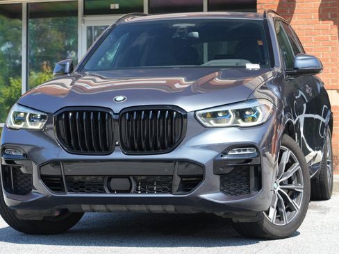 Used 2020 BMW X5 xDrive40i w/ M Sport Package AWD/4WD image 3