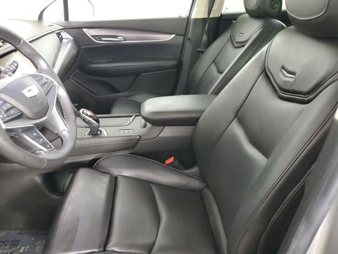 Used 2017 Cadillac XT5 Luxury w/ Driver Awareness Package image 27