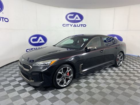 Used 2018 Kia Stinger GT2 AWD/4WD image 7