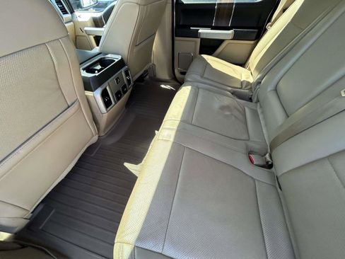 Used 2017 Ford F150 Lariat AWD/4WD image 12