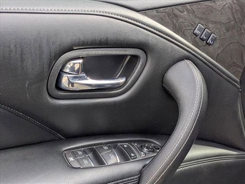 Used 2021 INFINITI QX80 Luxe image 11