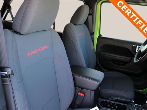 Used 2025 Jeep Wrangler Unlimited Rubicon image 19