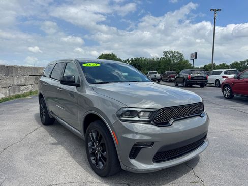 Used 2022 Dodge Durango SXT w/ Blacktop Package AWD/4WD image 1