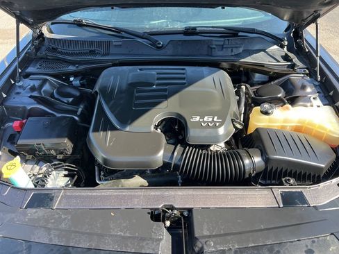 Used 2020 Dodge Challenger SXT w/ Blacktop Package image 12