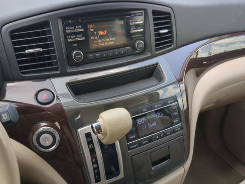 Used 2014 Nissan Quest SV FWD image 20