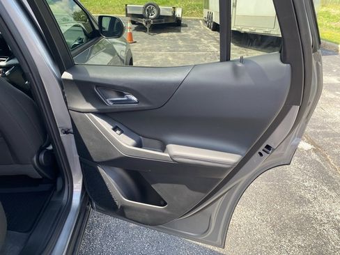 New 2025 Chevrolet Equinox LT image 26