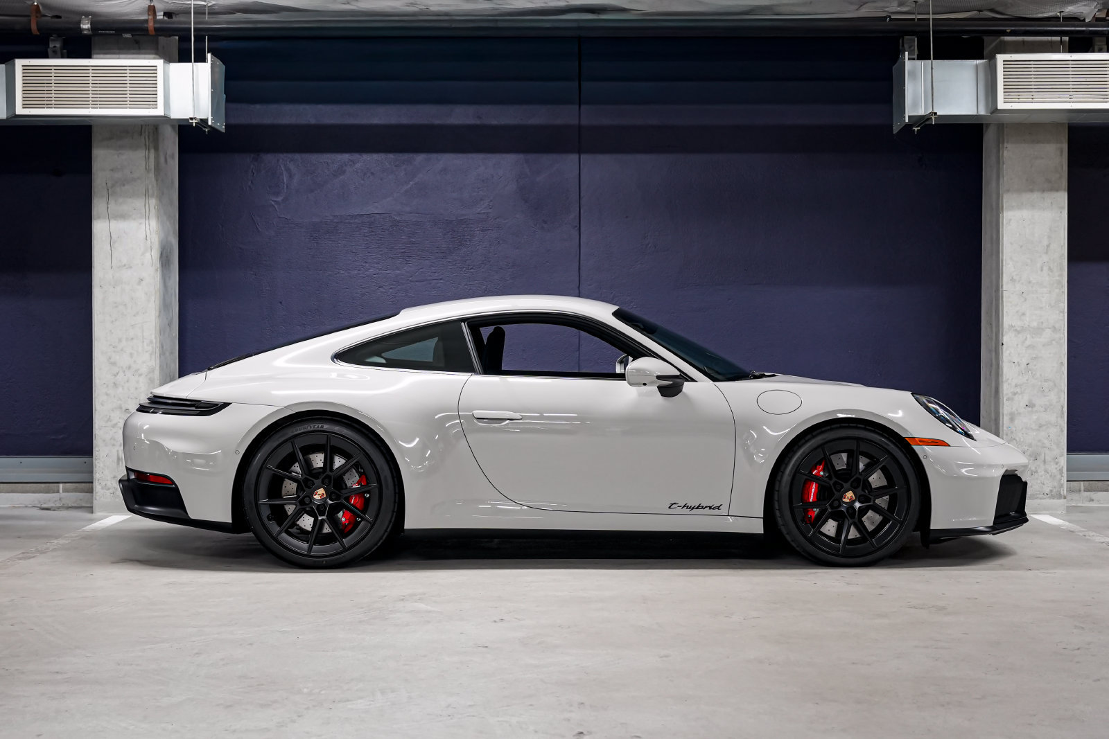 Used 2026 Porsche 911 Carrera GTS RWD image 2