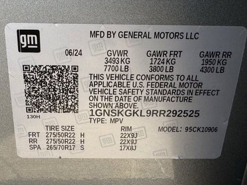 Used 2024 Chevrolet Suburban High Country w/ Premium Package image 41