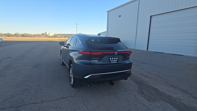 Used 2024 Toyota Venza XLE AWD/4WD image 10