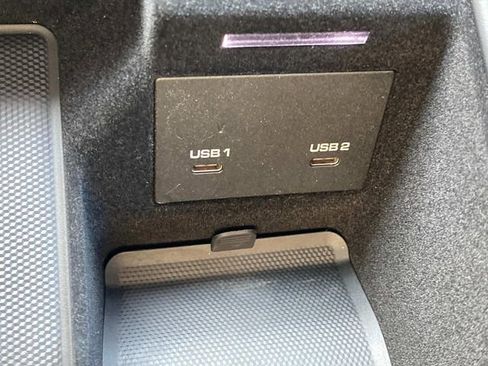 Used 2023 Porsche Cayenne GTS image 28