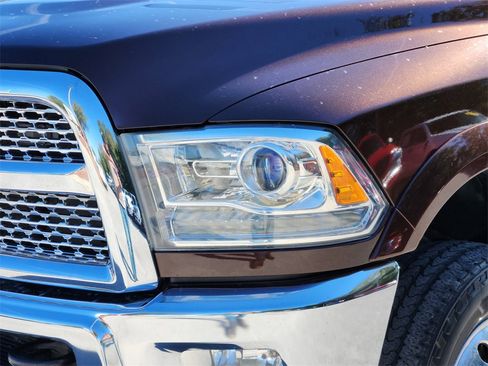 Used 2015 RAM 3500 Laramie image 7