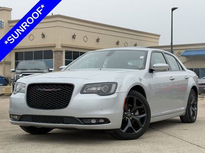 Used 2023 Chrysler 300 S