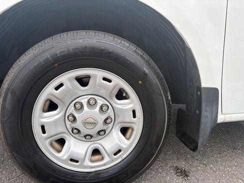 Used 2021 Nissan NV 2500 SV RWD image 35