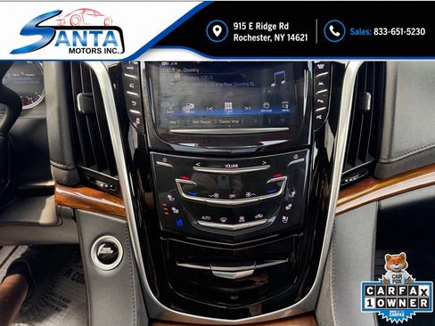 Used 2020 Cadillac Escalade Luxury AWD/4WD image 8