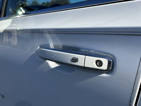 Used 2021 GMC Yukon Denali image 29