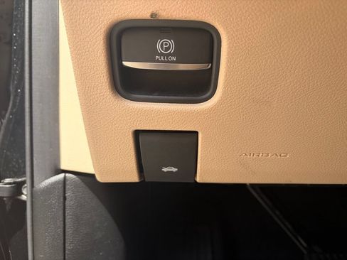 Used 2021 Jeep Grand Cherokee L Limited RWD image 30