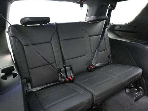 Used 2022 Chevrolet Tahoe Z71 w/ Luxury Package image 24