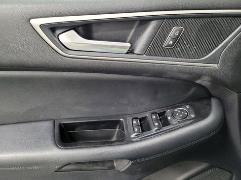 Used 2020 Ford Edge SEL AWD/4WD image 27