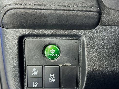 Used 2022 Honda HR-V EX image 10