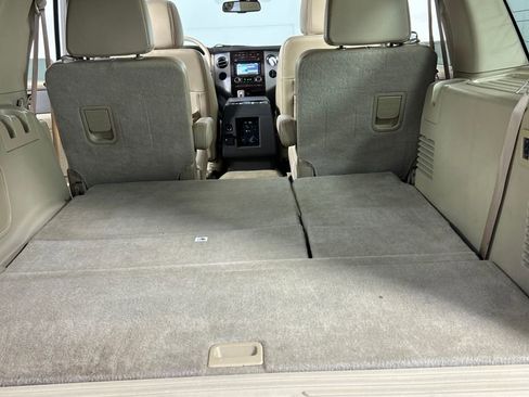 Used 2014 Ford Expedition XLT w/ Equipment Group 202A image 23