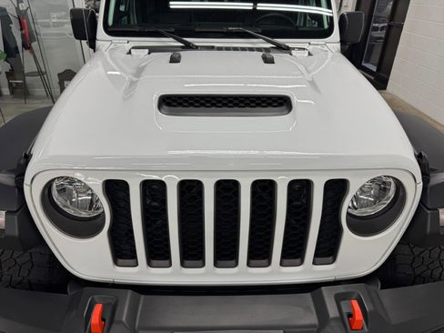 Used 2021 Jeep Gladiator Mojave w/ Cold Weather Group image 4