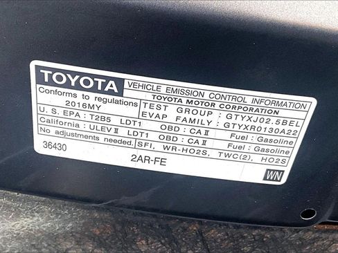 Used 2016 Toyota RAV4 SE image 34