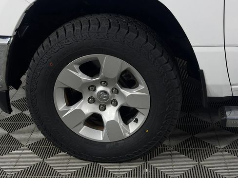 Used 2024 RAM 1500 Big Horn AWD/4WD image 13