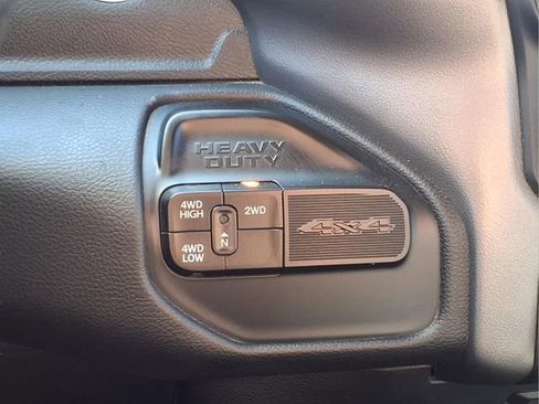 Used 2022 RAM 2500 Big Horn image 11