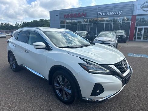 Used 2022 Nissan Murano Platinum AWD/4WD image 2
