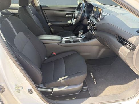 Used 2024 Nissan Sentra SV FWD image 29