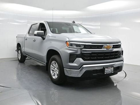 Used 2024 Chevrolet Silverado 1500 LT w/ Convenience Package II image 55