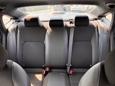 Used 2024 Honda Civic Sport image 14