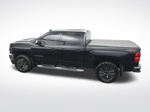 Used 2018 Chevrolet Silverado 1500 LT w/ All Star Edition AWD/4WD image 30