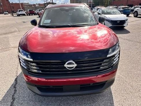 New 2026 Nissan Kicks SV image 2