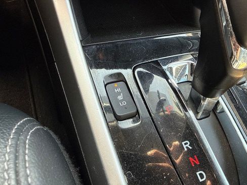 Used 2016 Honda Accord EX-L image 16