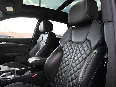 Used 2024 Audi SQ5 Premium Plus image 10