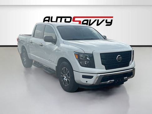 Used 2023 Nissan Titan SV w/ SV Convenience Package RWD image 1