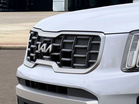 New 2025 Kia Telluride S image 12
