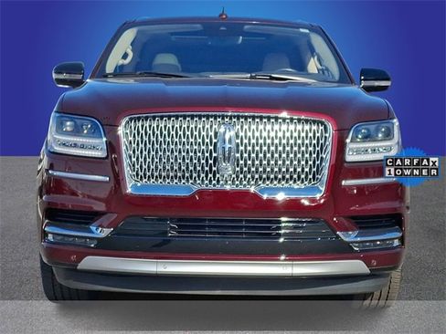 Used 2019 Lincoln Navigator L Reserve image 2