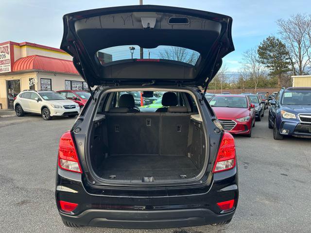 Used 2020 Chevrolet Trax LS w/ Tint and Cruise Package FWD image 15