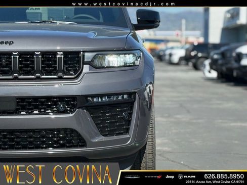 New 2026 Jeep Grand Cherokee L Limited AWD/4WD image 4