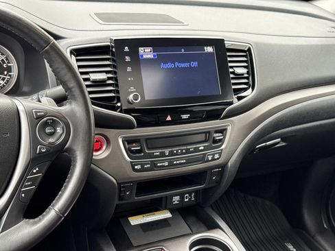 Used 2022 Honda Ridgeline RTL-E image 3